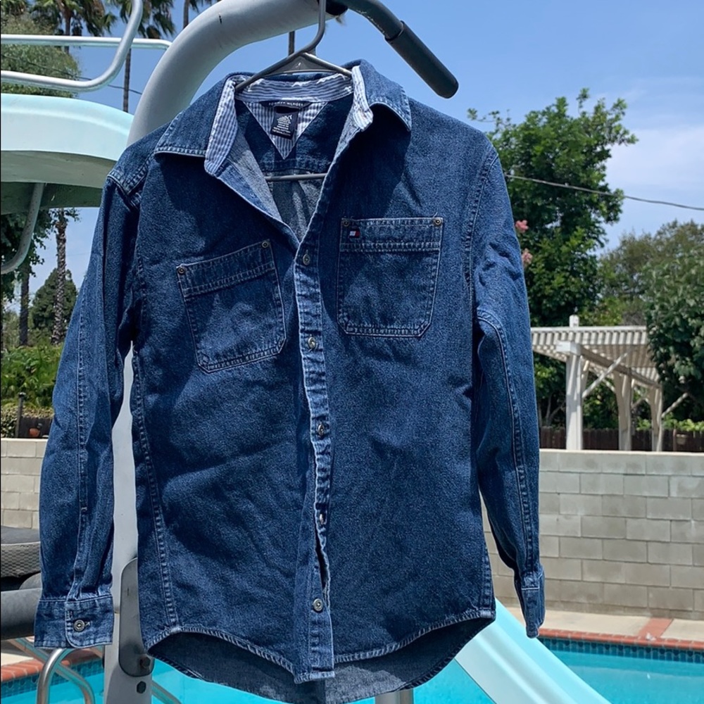 Tommy Hilfiger Women's Long Sleeve Button Down Denim Shirt